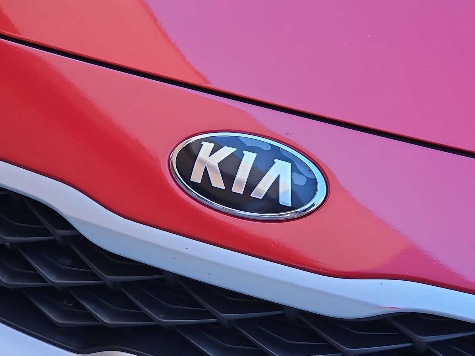 Thumbnail: 2021 Kia Forte - 12