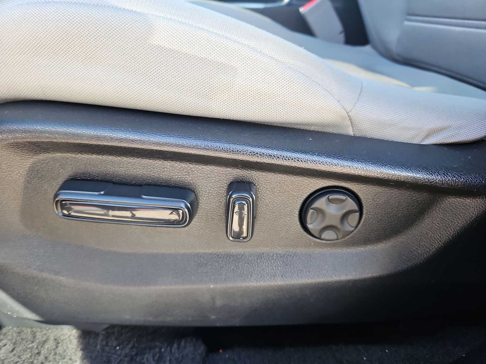 Thumbnail: 2019 Honda CR-V - 18