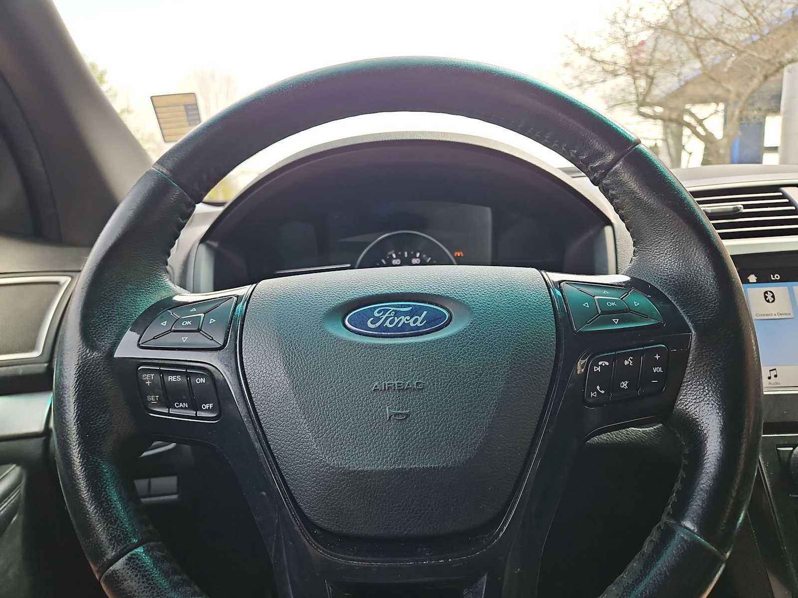 Thumbnail: 2017 Ford Explorer - 22