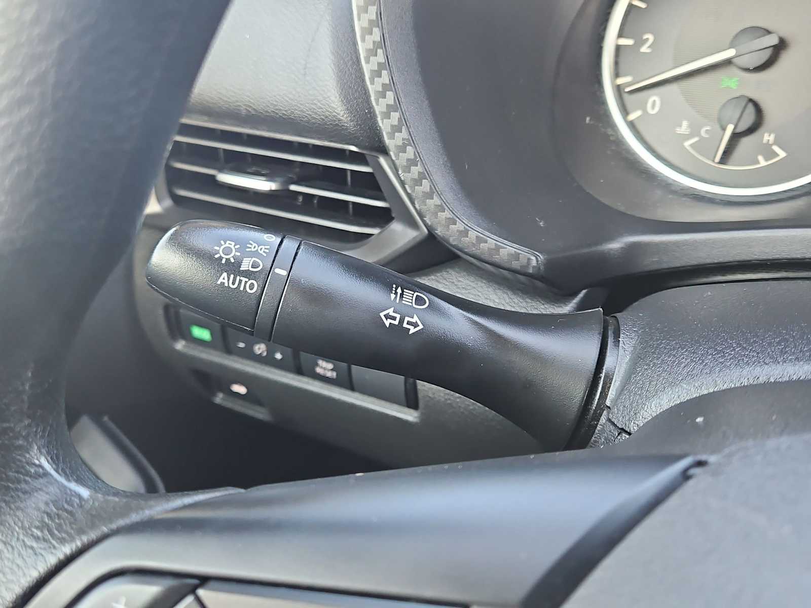 Thumbnail: 2023 Nissan Sentra - 25