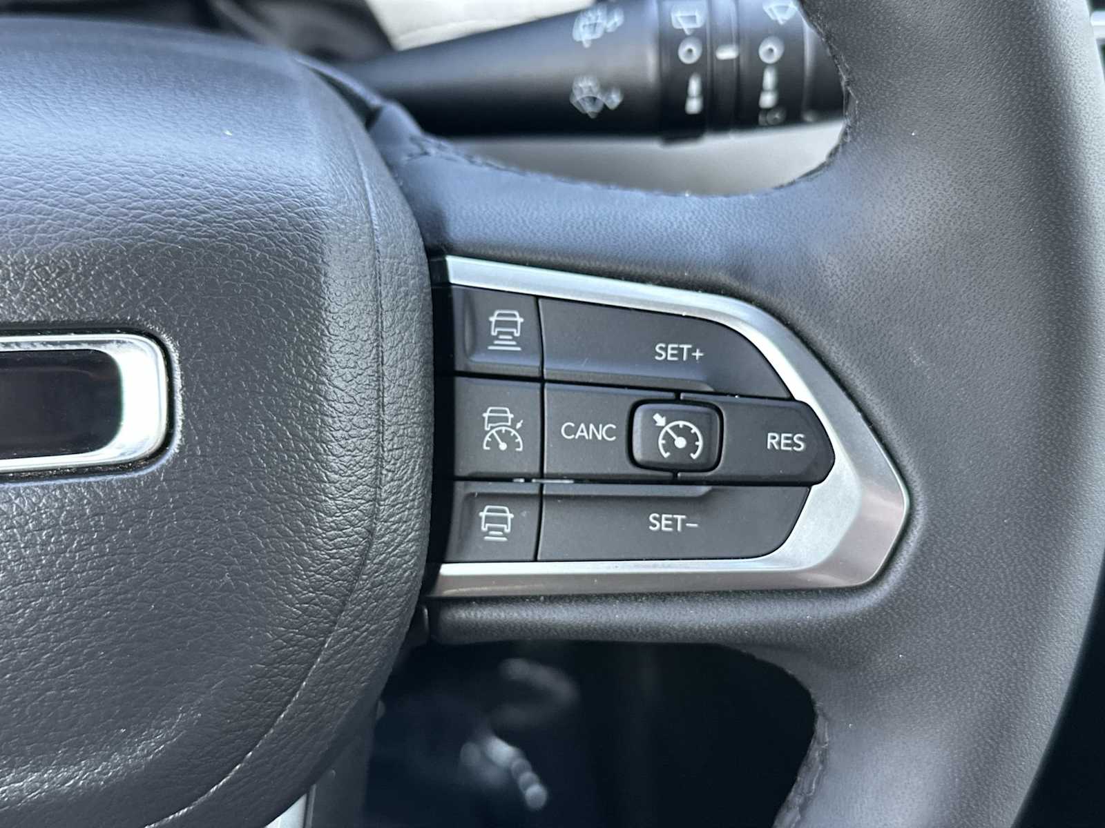 Thumbnail: 2025 Jeep Compass - 27