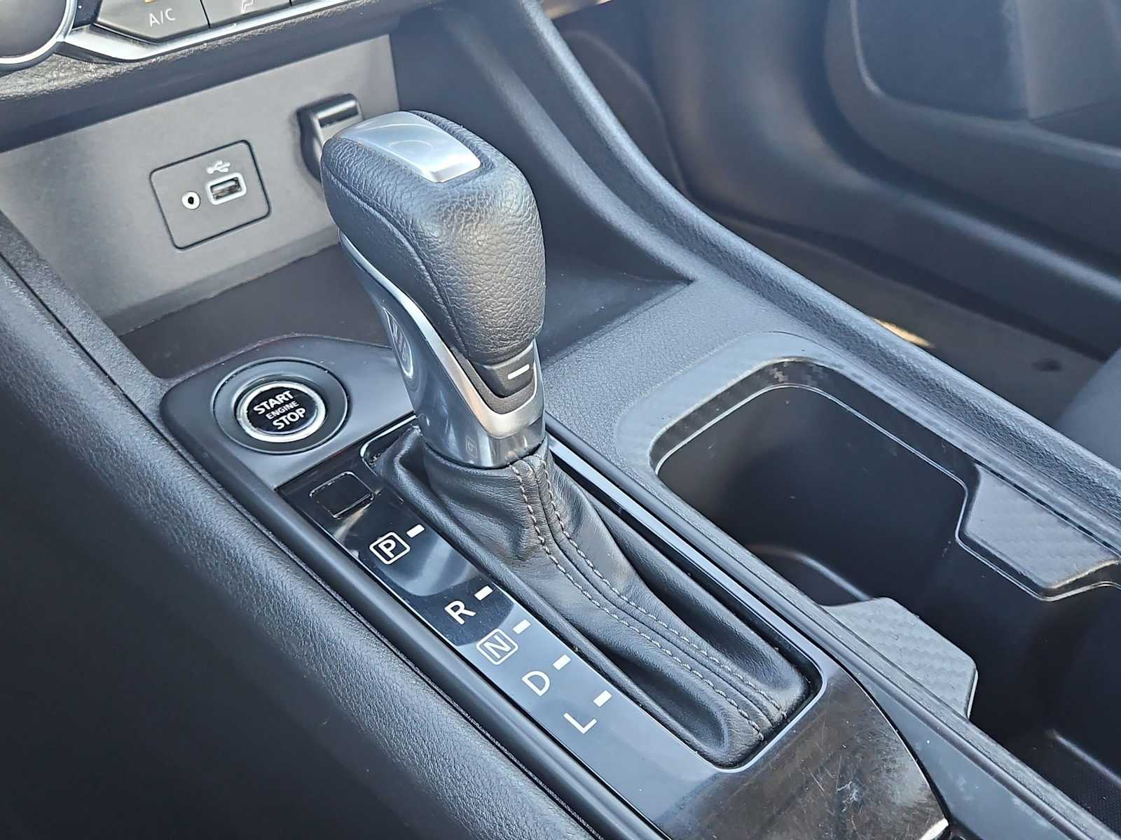 Thumbnail: 2023 Nissan Sentra - 30