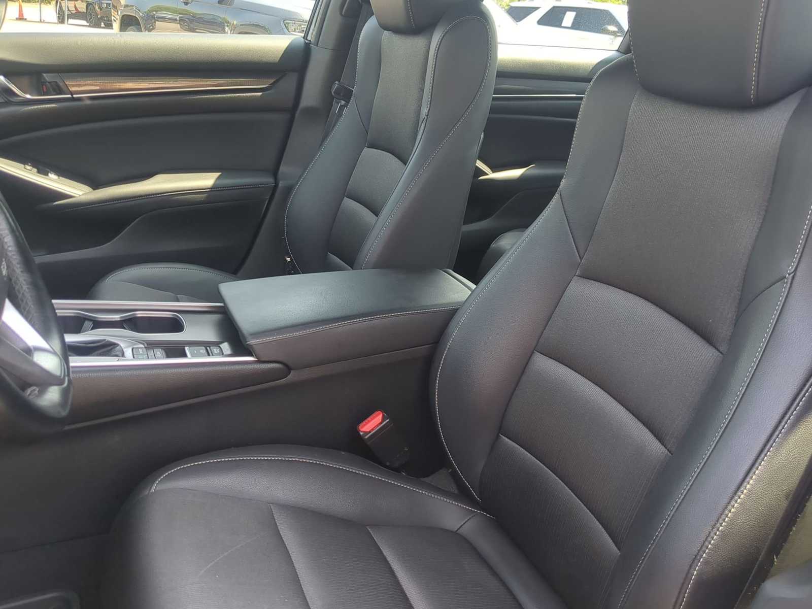 2022 Honda Accord Sport 17