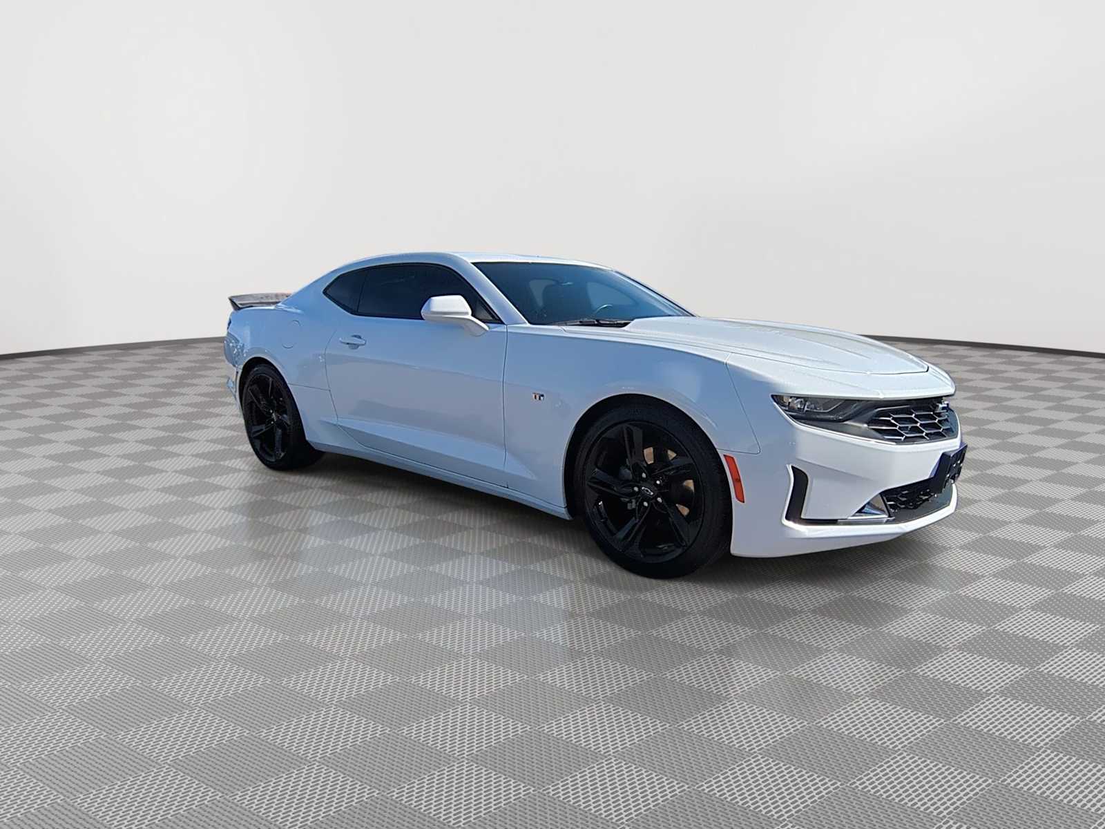 Thumbnail: 2021 Chevrolet Camaro - 2