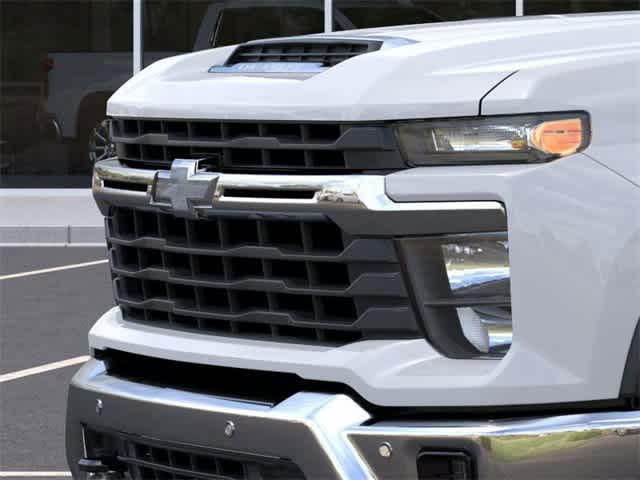 Thumbnail: 2026 Chevrolet Silverado 2500 - 13