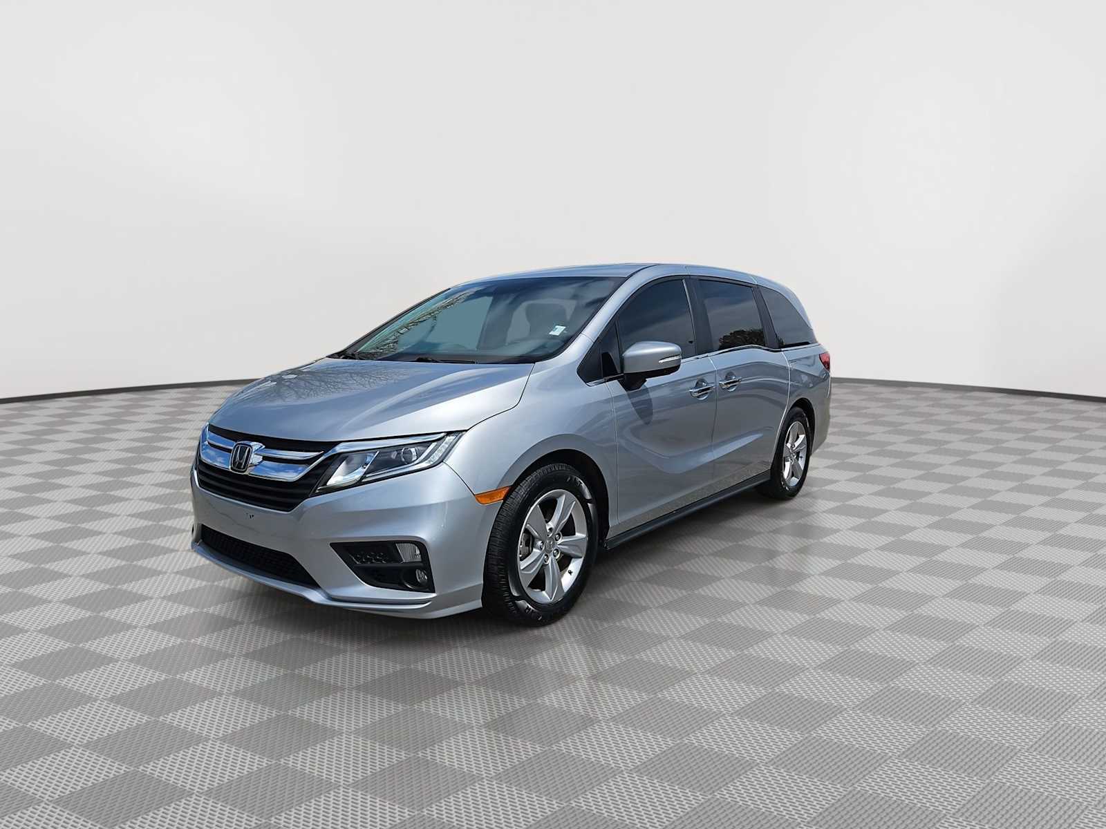 Thumbnail: 2019 Honda Odyssey - 4