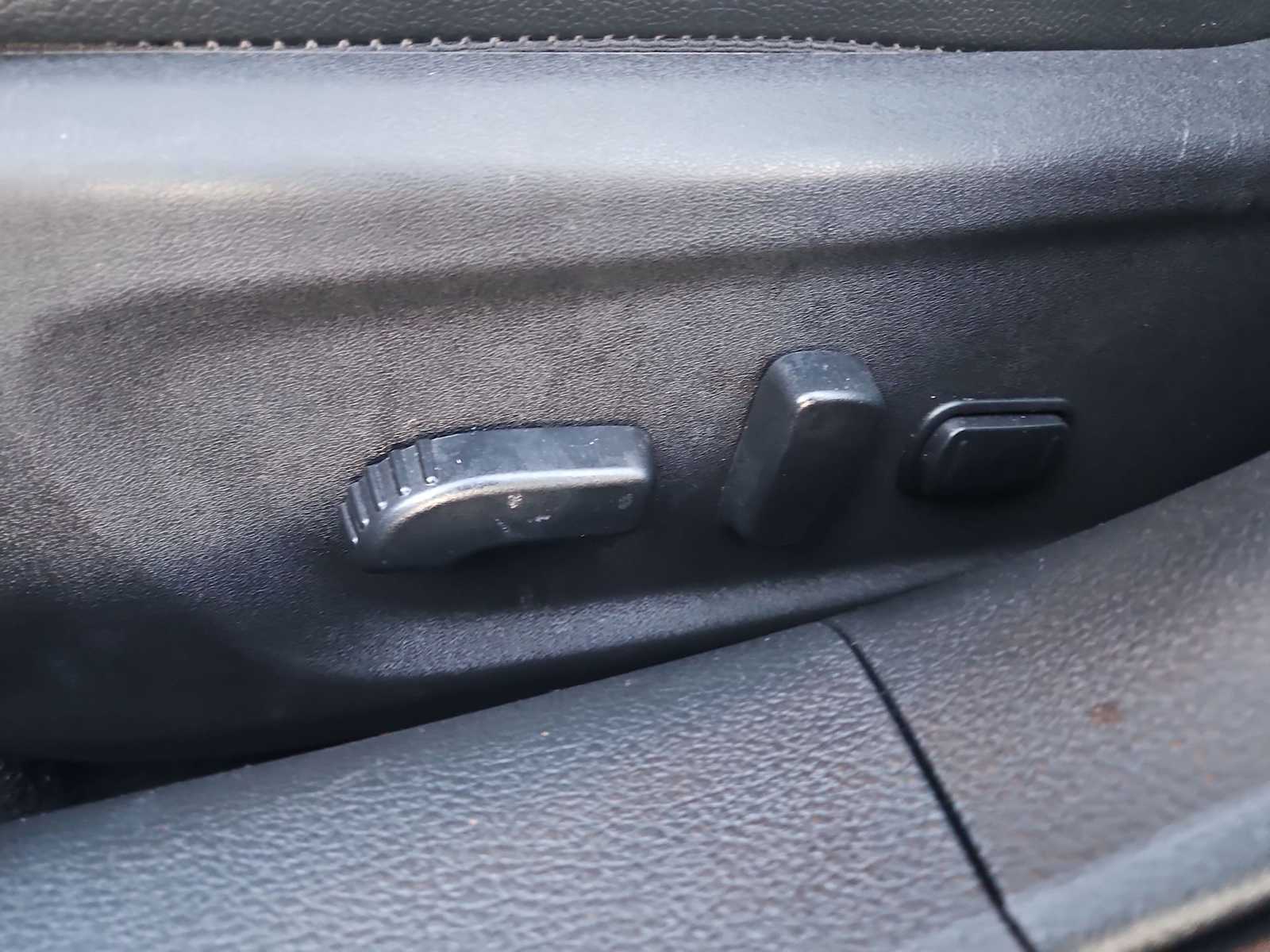 Thumbnail: 2020 Nissan Altima - 18