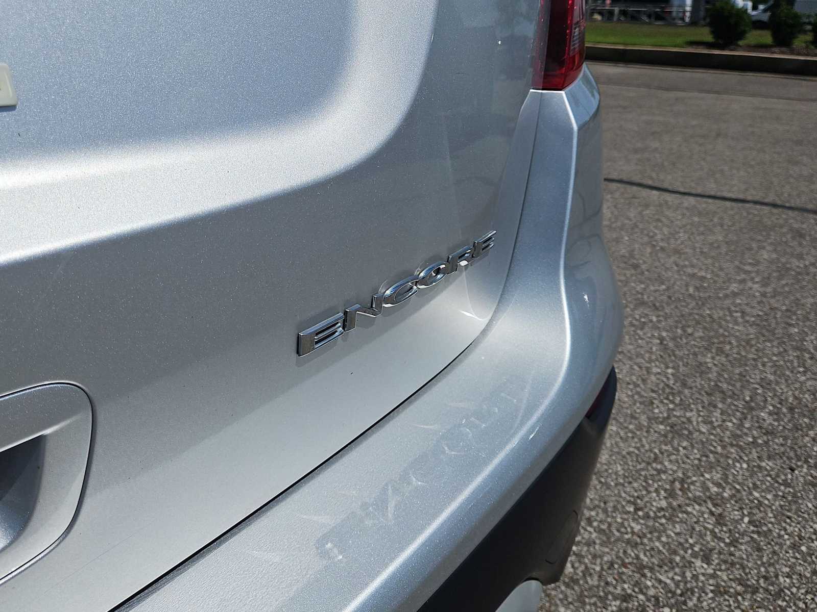 Thumbnail: 2018 Buick Encore - 12