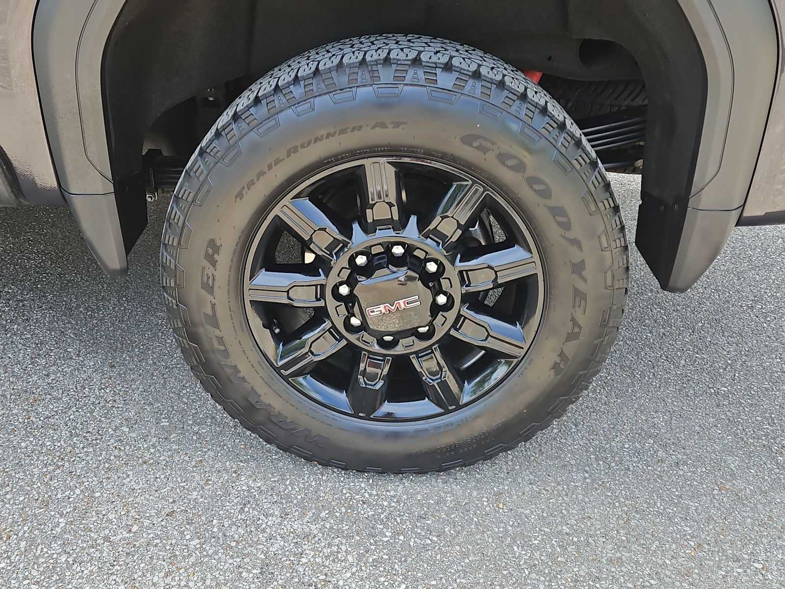 Thumbnail: 2024 GMC Sierra 2500 - 14