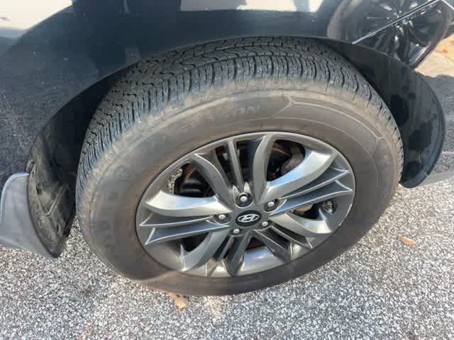 Thumbnail: 2014 Hyundai Tucson - 11