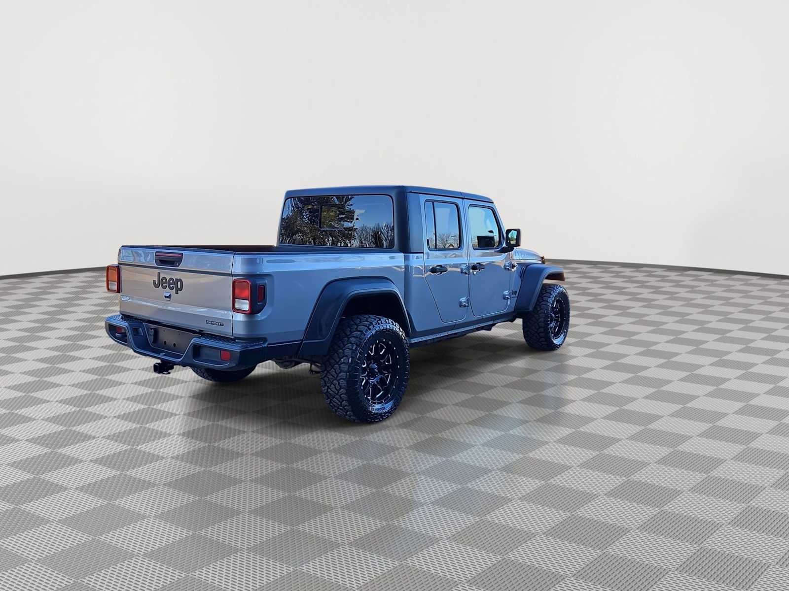 Thumbnail: 2020 Jeep Gladiator - 8