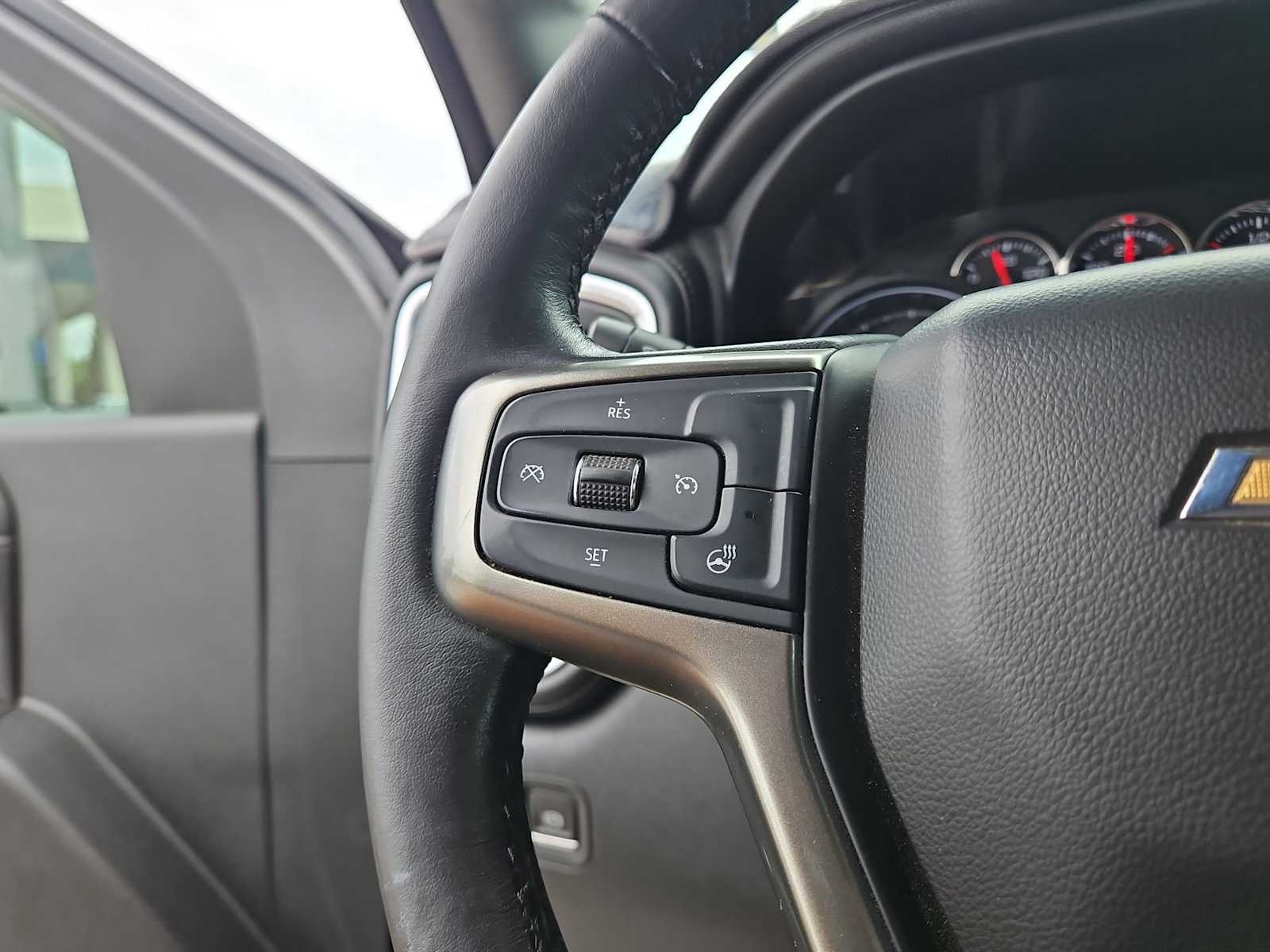 Thumbnail: 2020 Chevrolet Silverado 2500 - 25