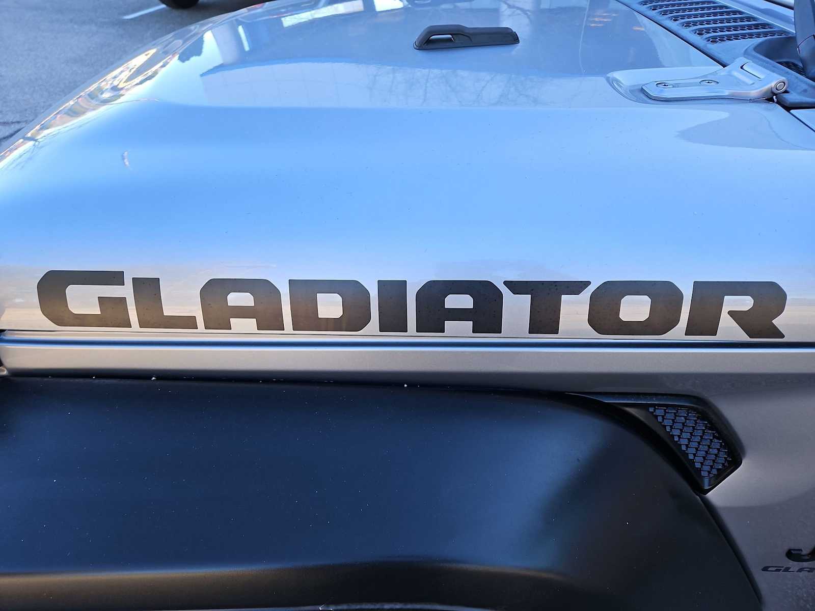 Thumbnail: 2020 Jeep Gladiator - 13