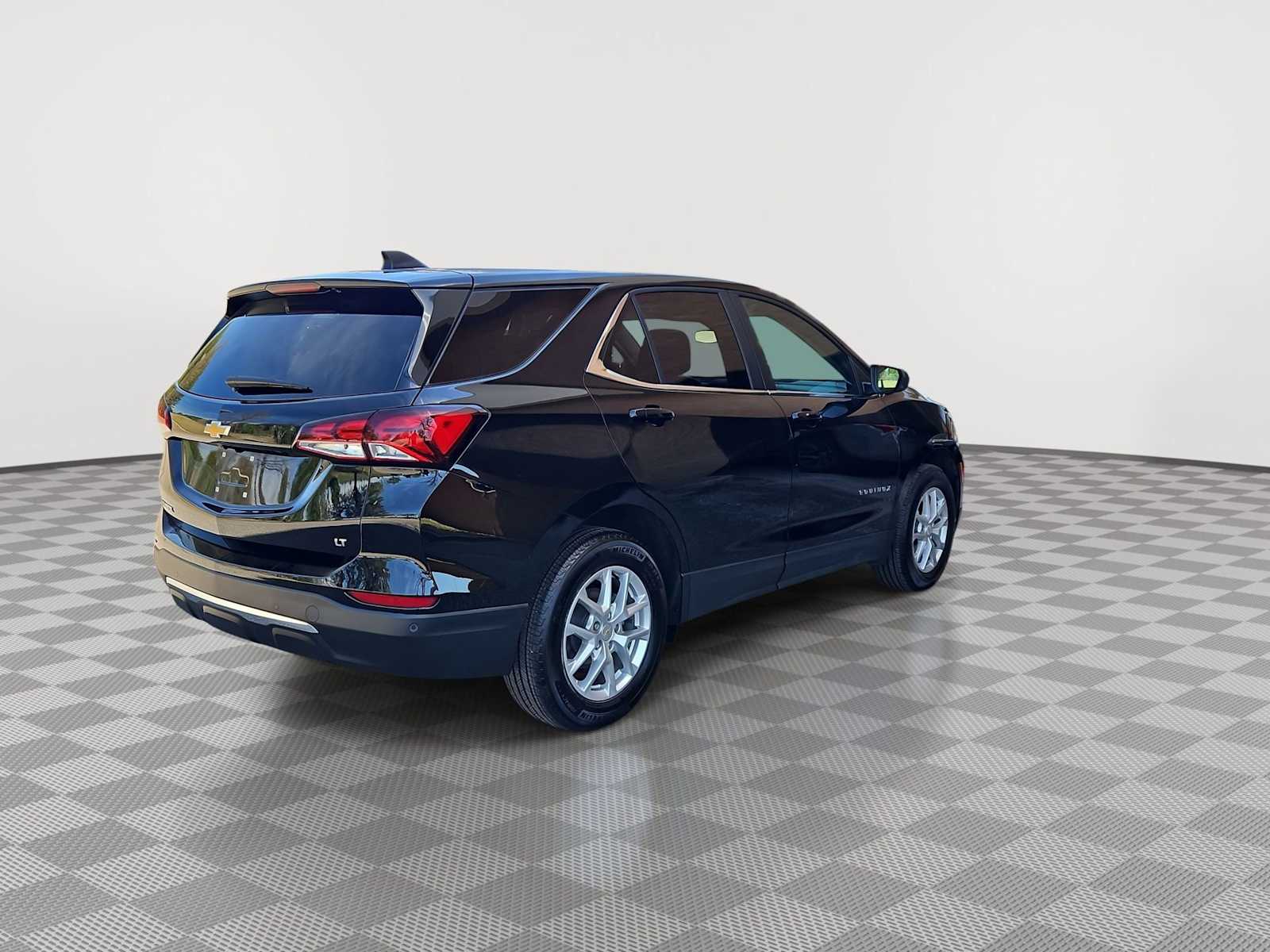 Thumbnail: 2024 Chevrolet Equinox - 8