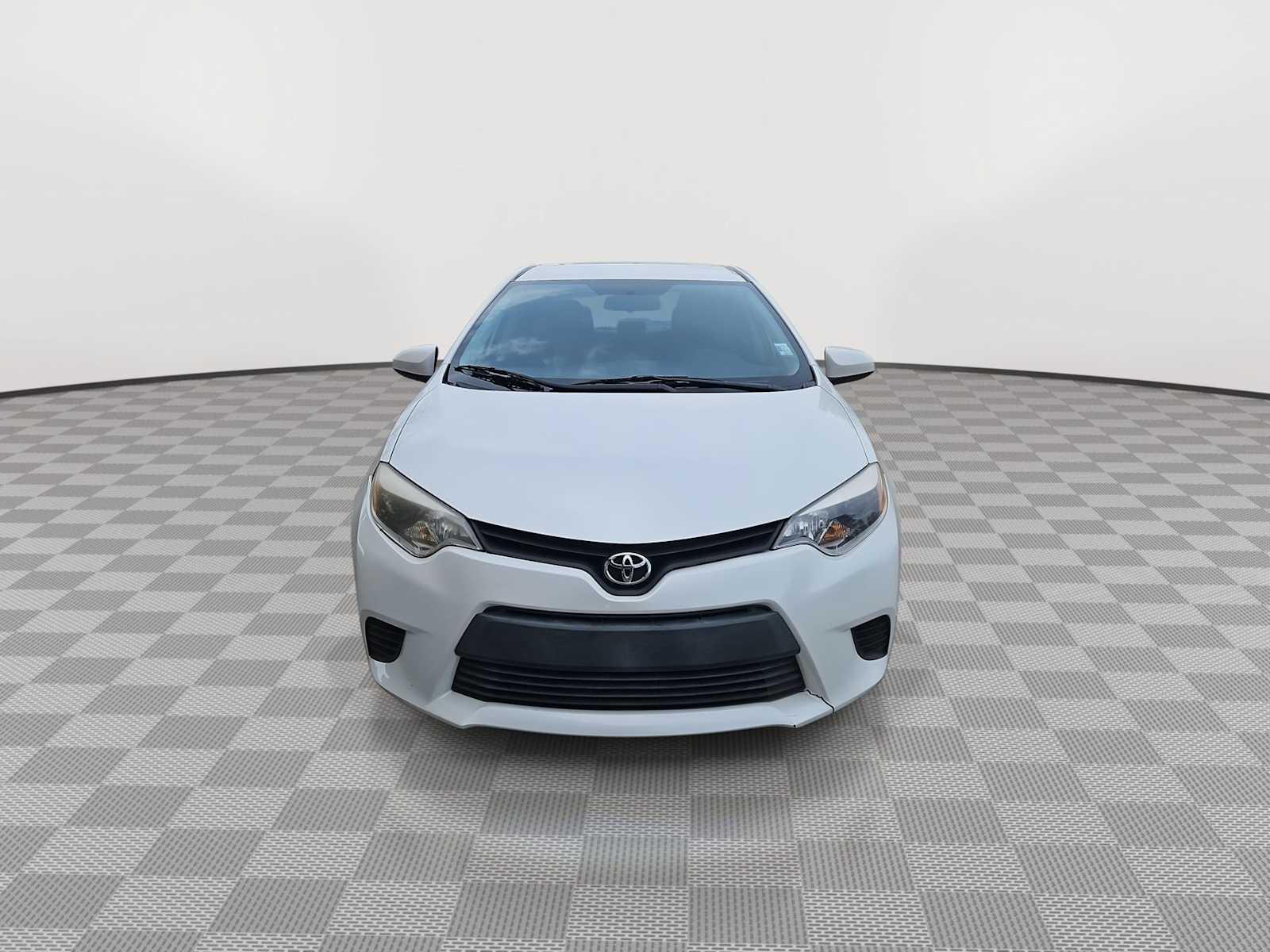 Thumbnail: 2014 Toyota Corolla - 3