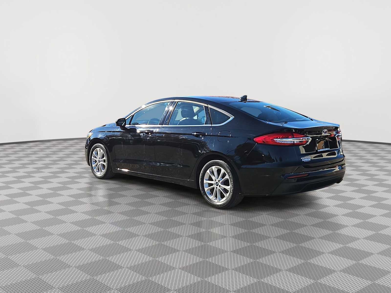 Thumbnail: 2020 Ford Fusion - 6
