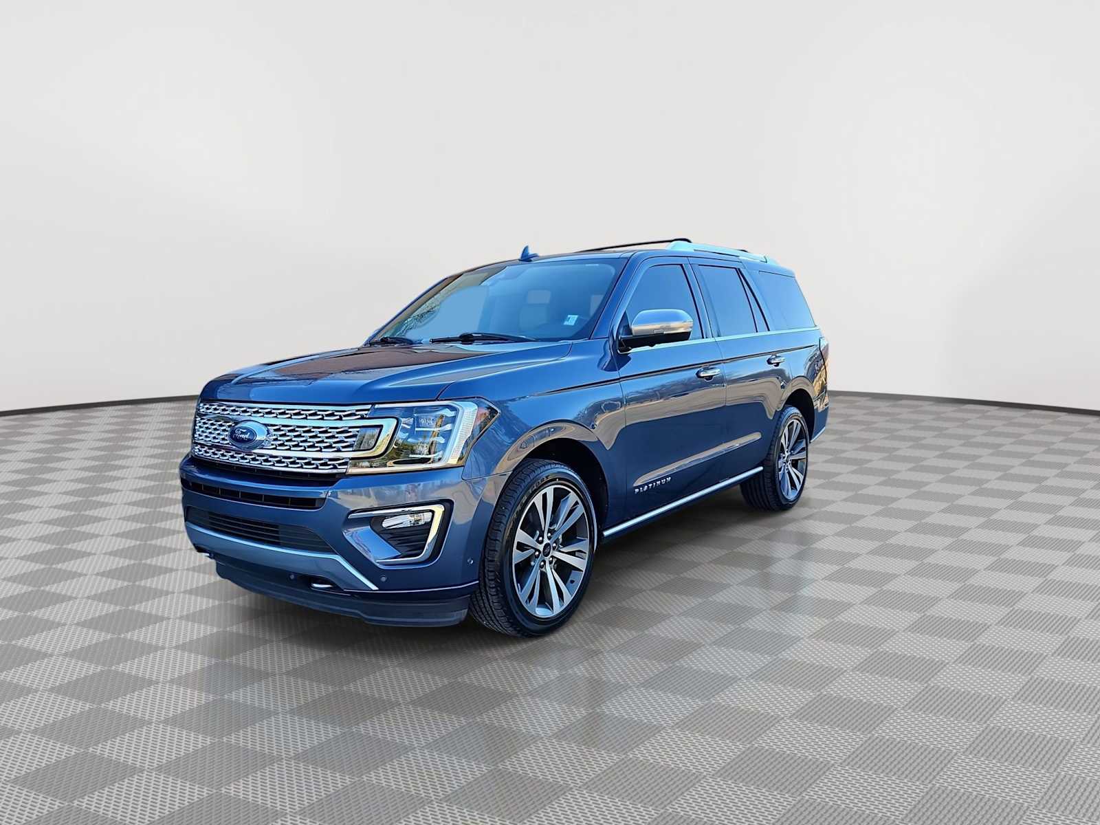Thumbnail: 2020 Ford Expedition - 4