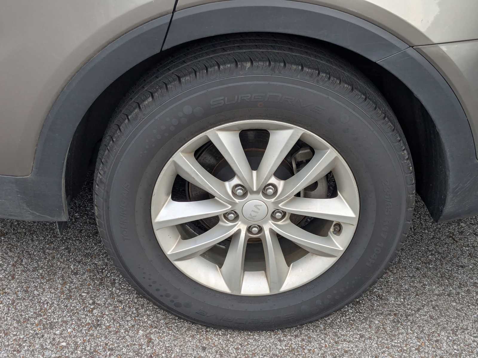Thumbnail: 2016 Kia Sorento - 10