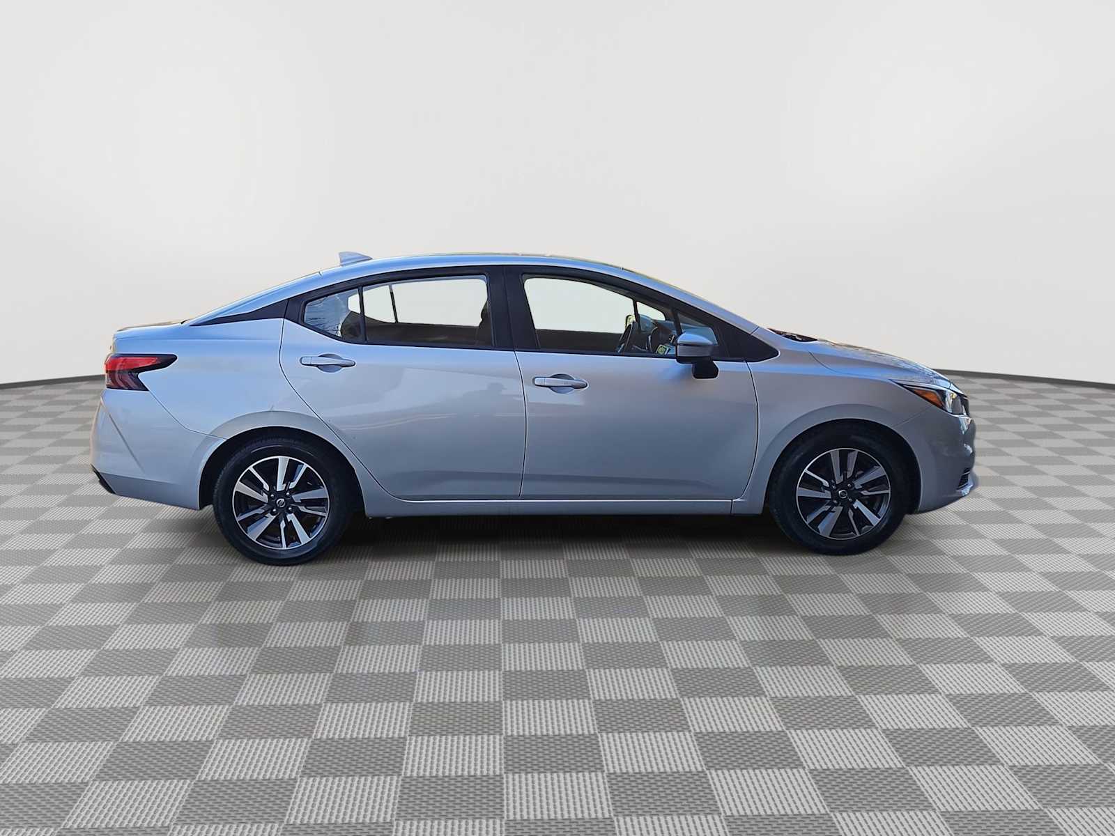 Thumbnail: 2021 Nissan Versa - 9