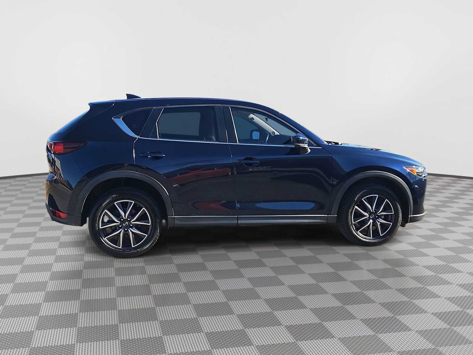 Thumbnail: 2018 Mazda CX-5 - 9