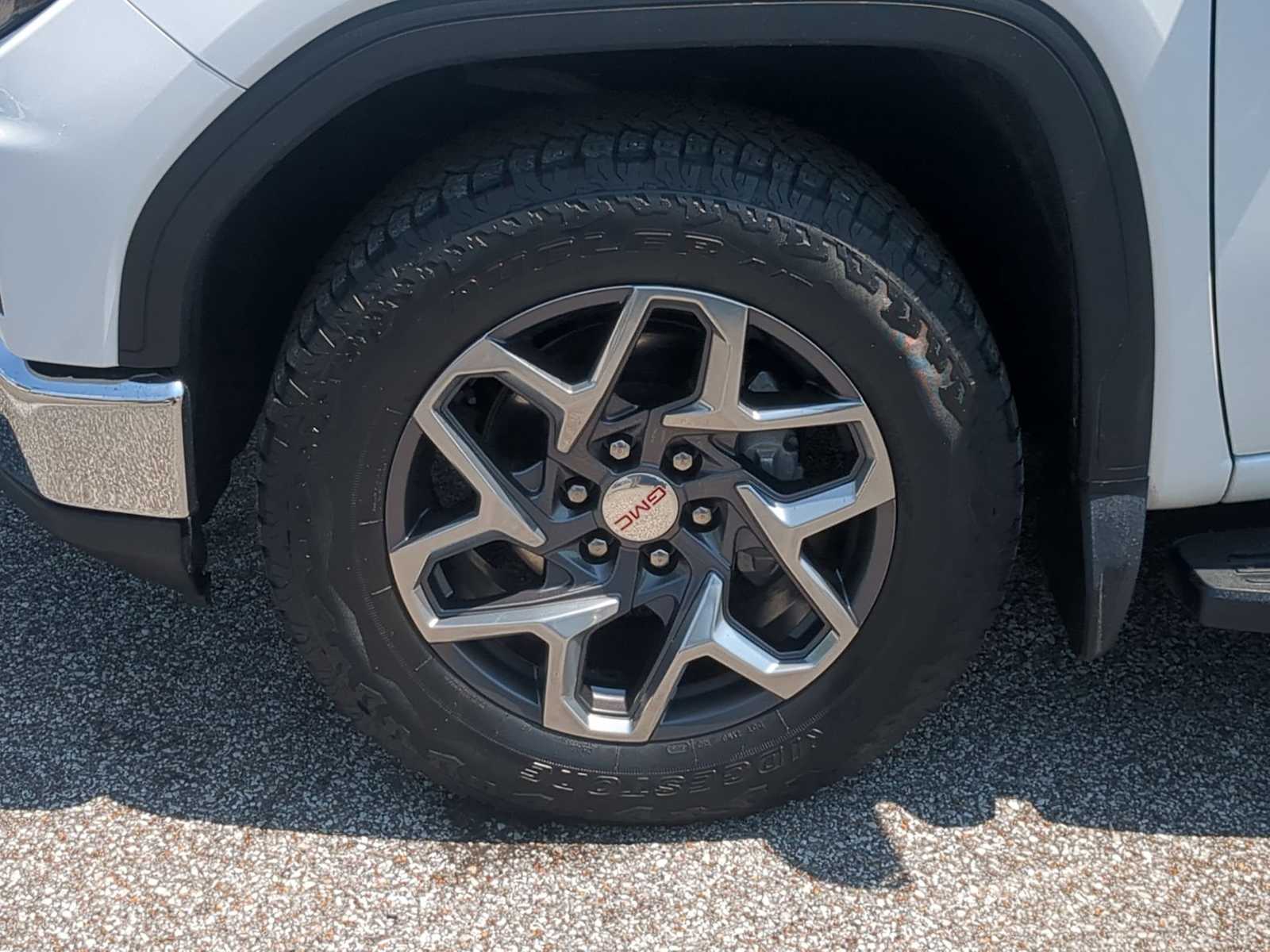 Thumbnail: 2023 GMC Sierra 1500 - 14