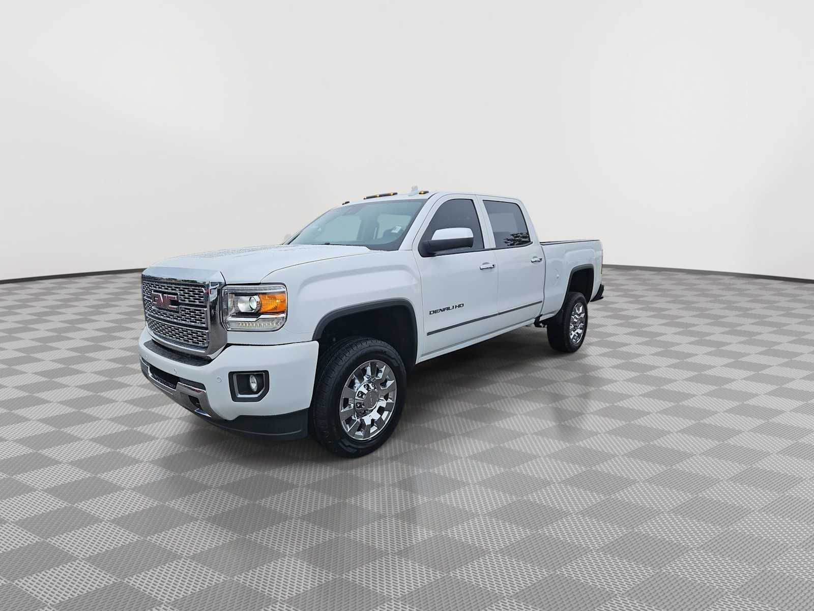 Thumbnail: 2019 GMC Sierra 2500 - 7