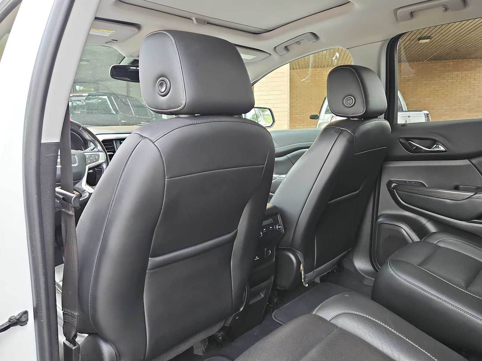 Thumbnail: 2019 GMC Acadia - 19