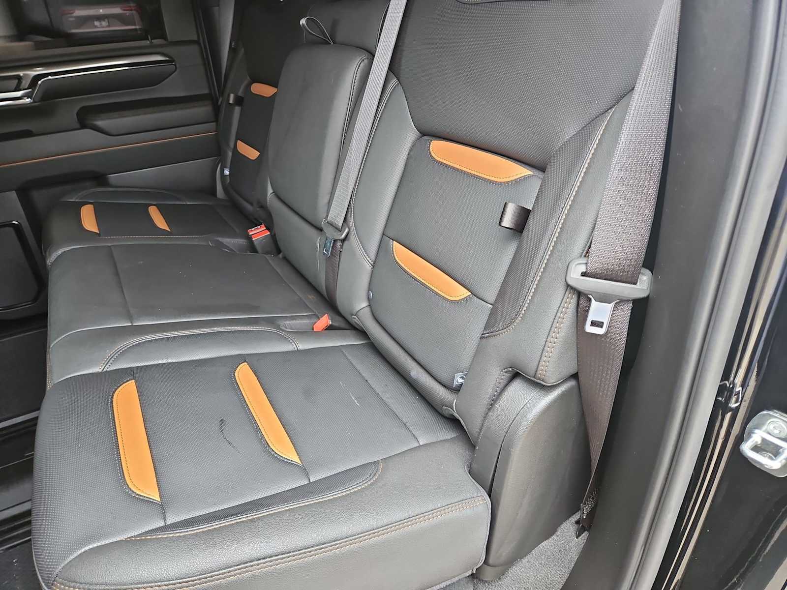 Thumbnail: 2024 GMC Sierra 2500 - 19