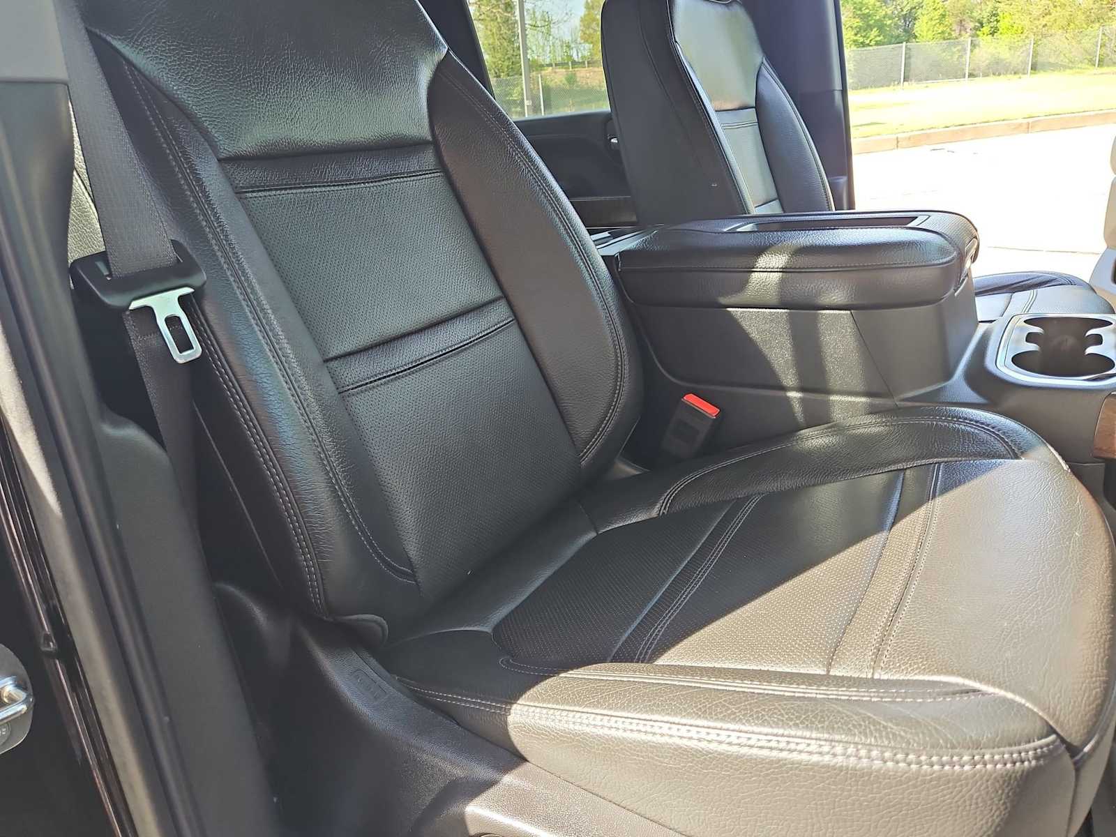 Thumbnail: 2020 GMC Sierra 2500 - 22