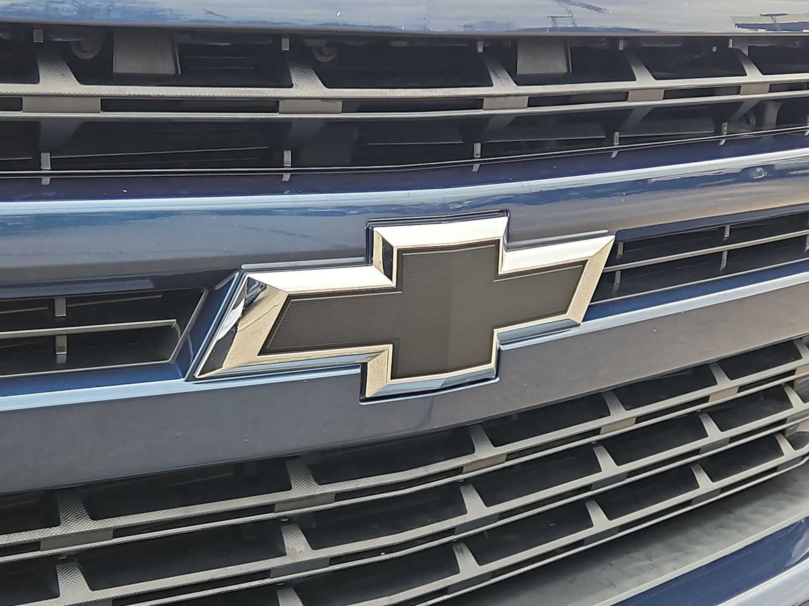 Thumbnail: 2020 Chevrolet Silverado 1500 - 12