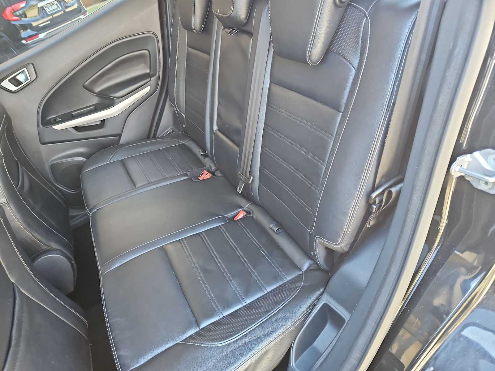 Thumbnail: 2019 Ford EcoSport - 21