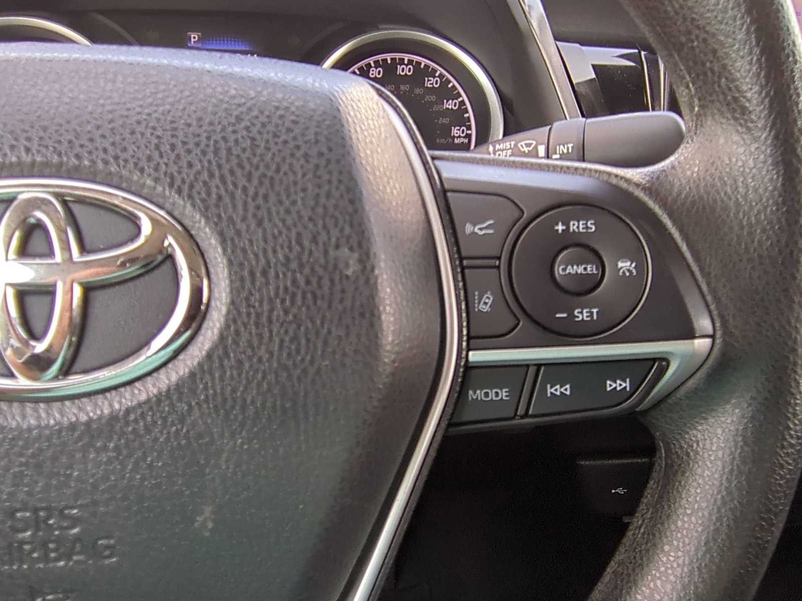 Thumbnail: 2021 Toyota Camry - 23