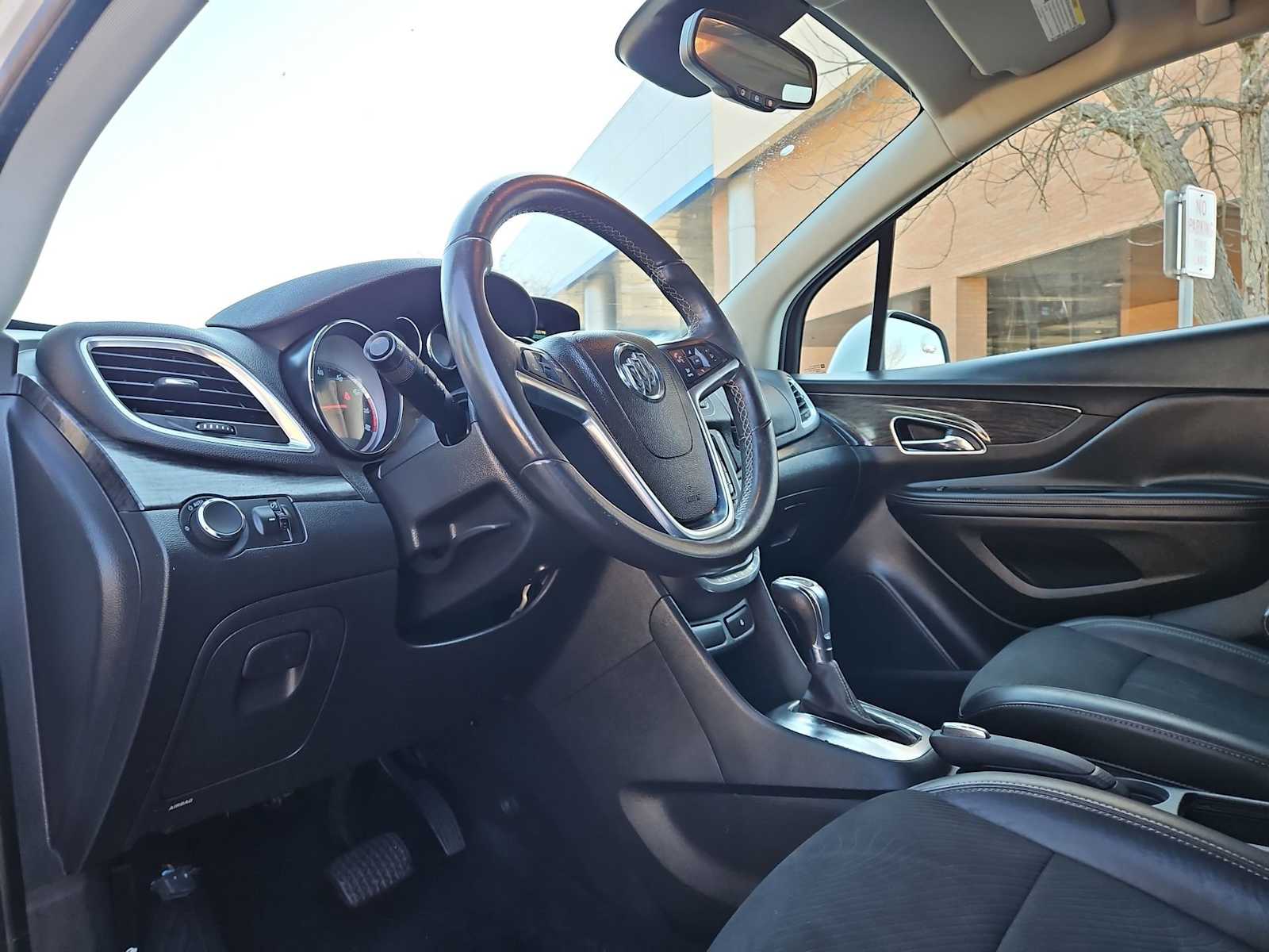 Thumbnail: 2014 Buick Encore - 10