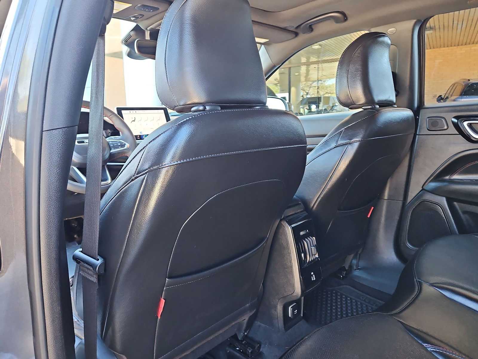 Thumbnail: 2023 Jeep Compass - 19