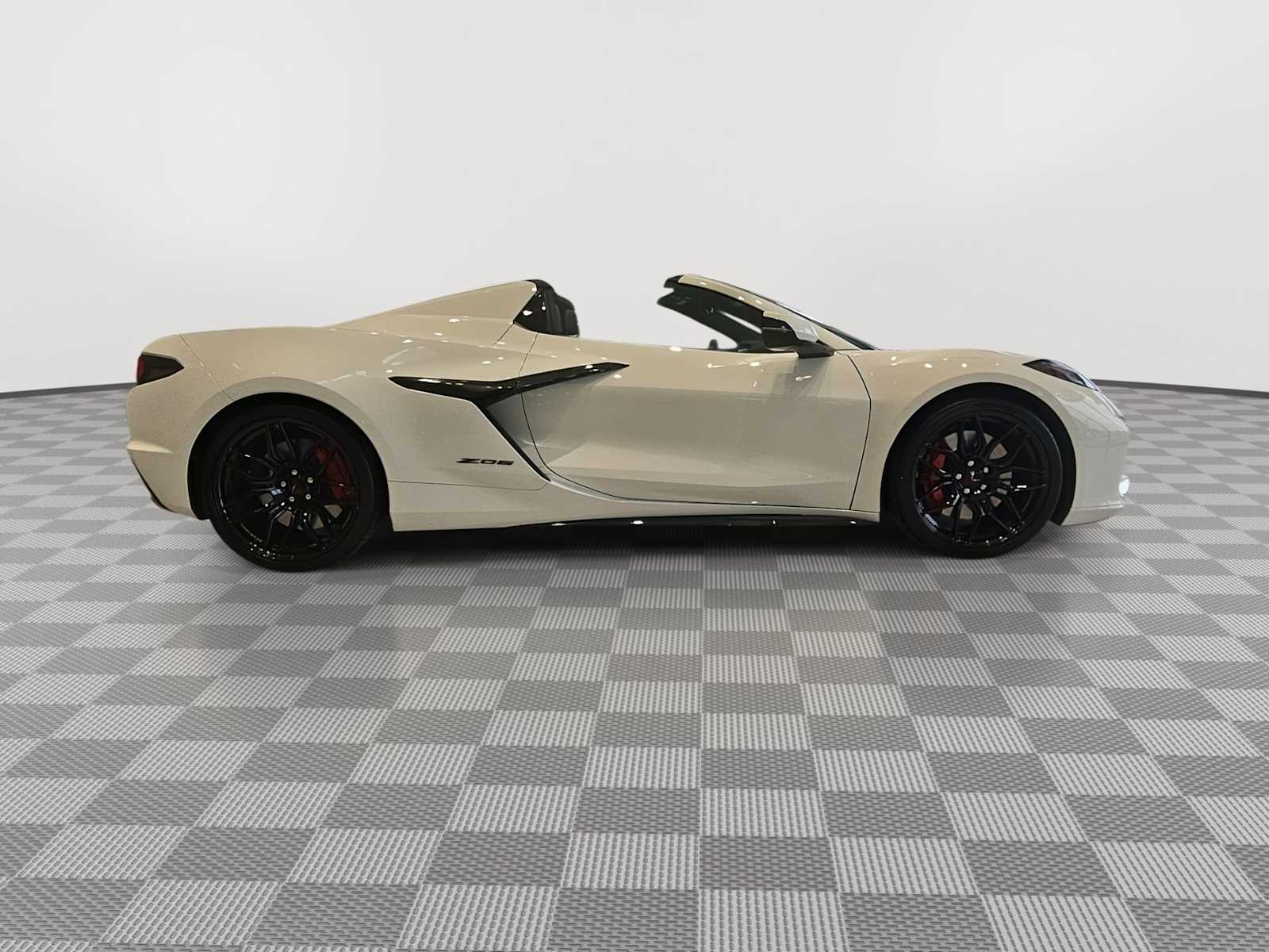Thumbnail: 2024 Chevrolet Corvette - 9