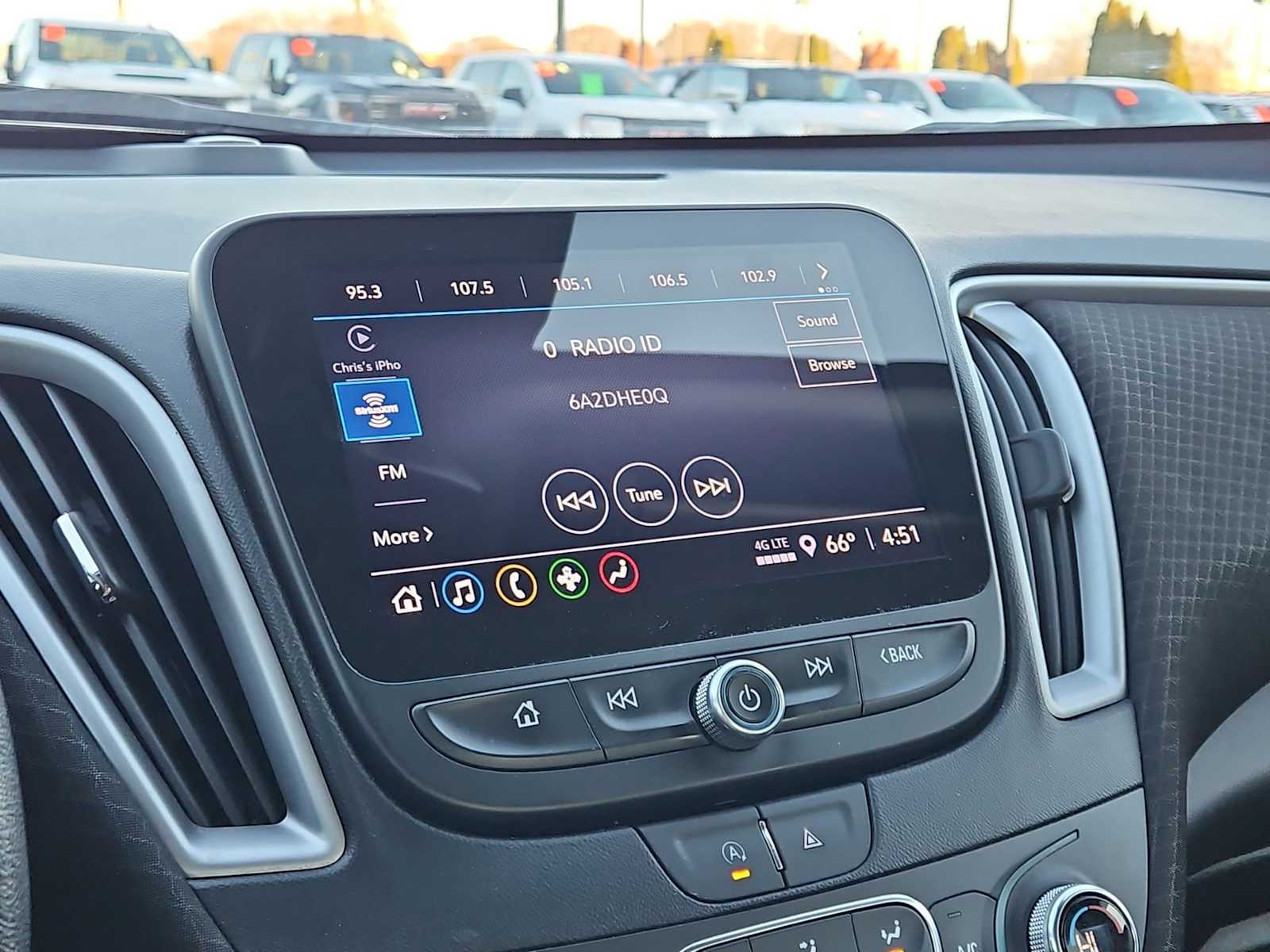 Thumbnail: 2023 Chevrolet Malibu - 29