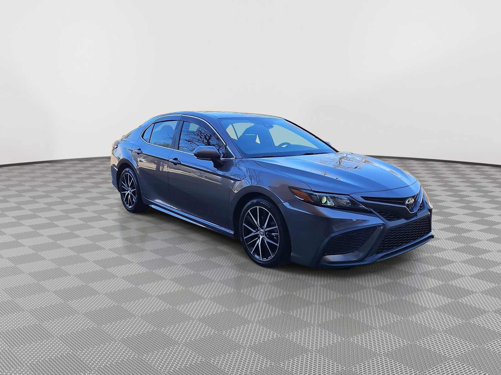 Thumbnail: 2022 Toyota Camry - 2
