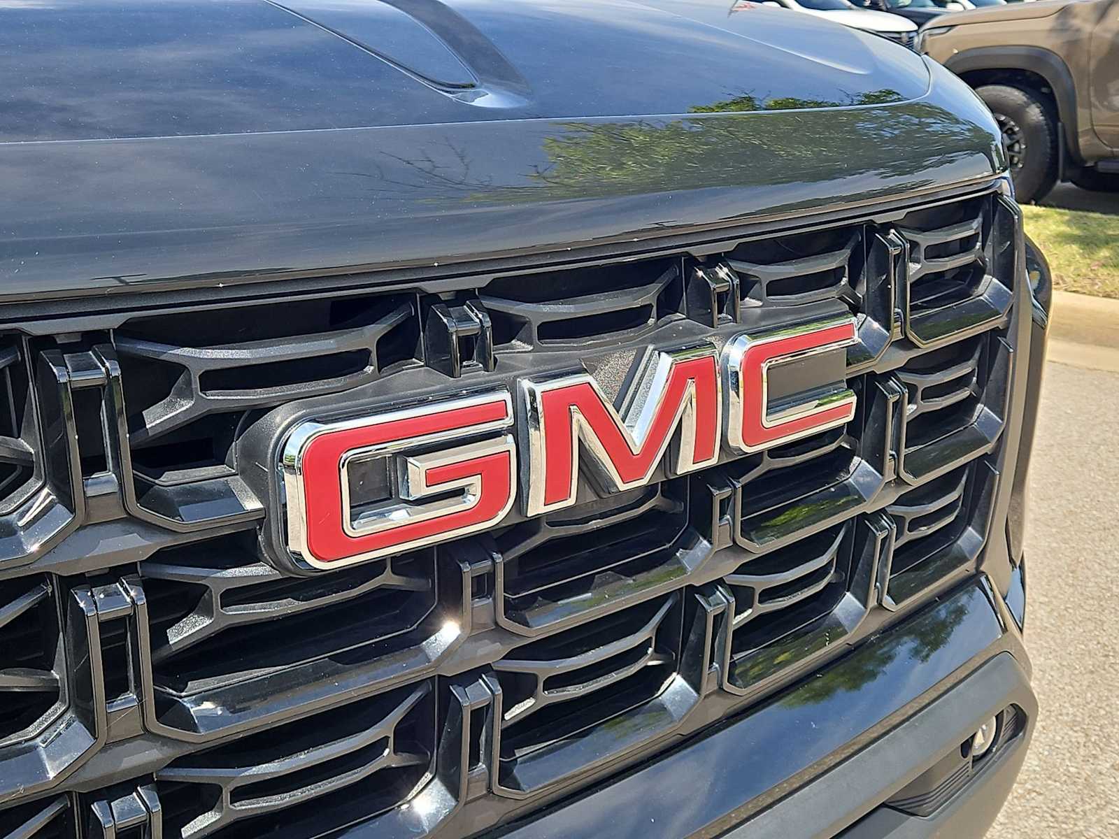 Thumbnail: 2023 GMC Canyon - 12
