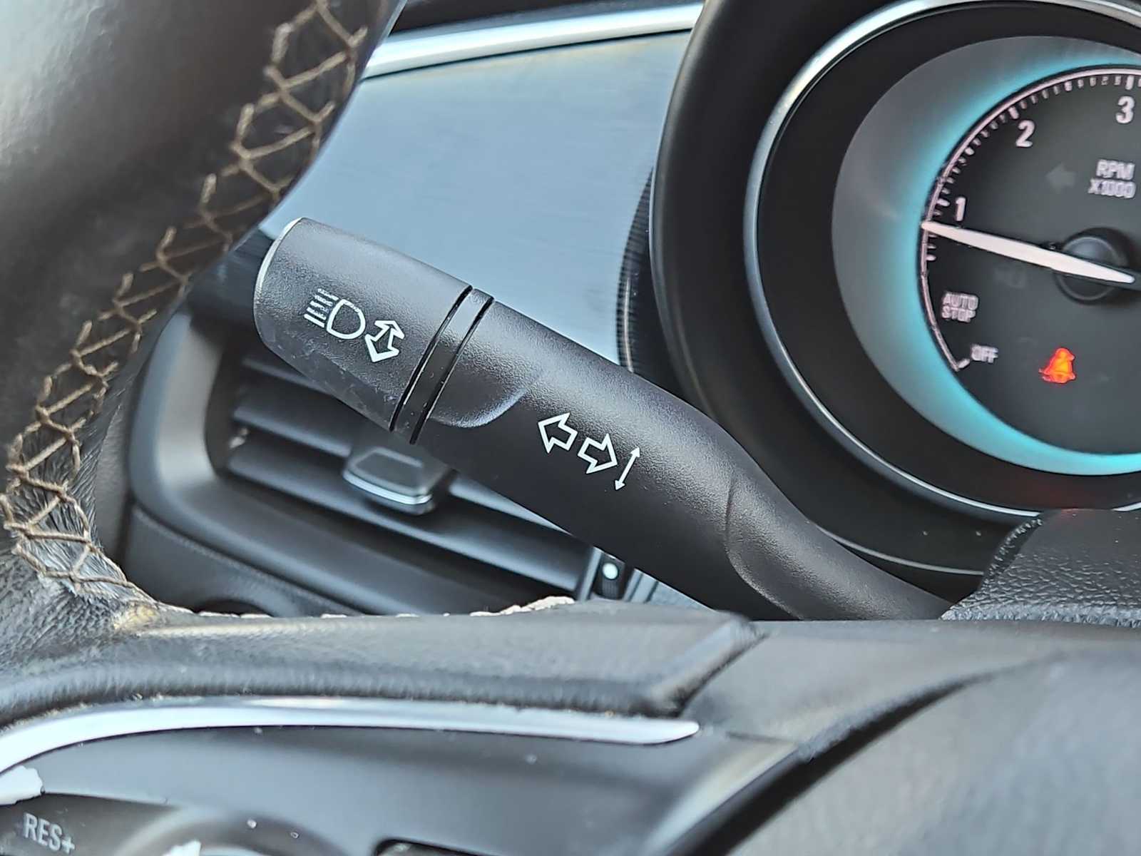 Thumbnail: 2017 Buick Envision - 27