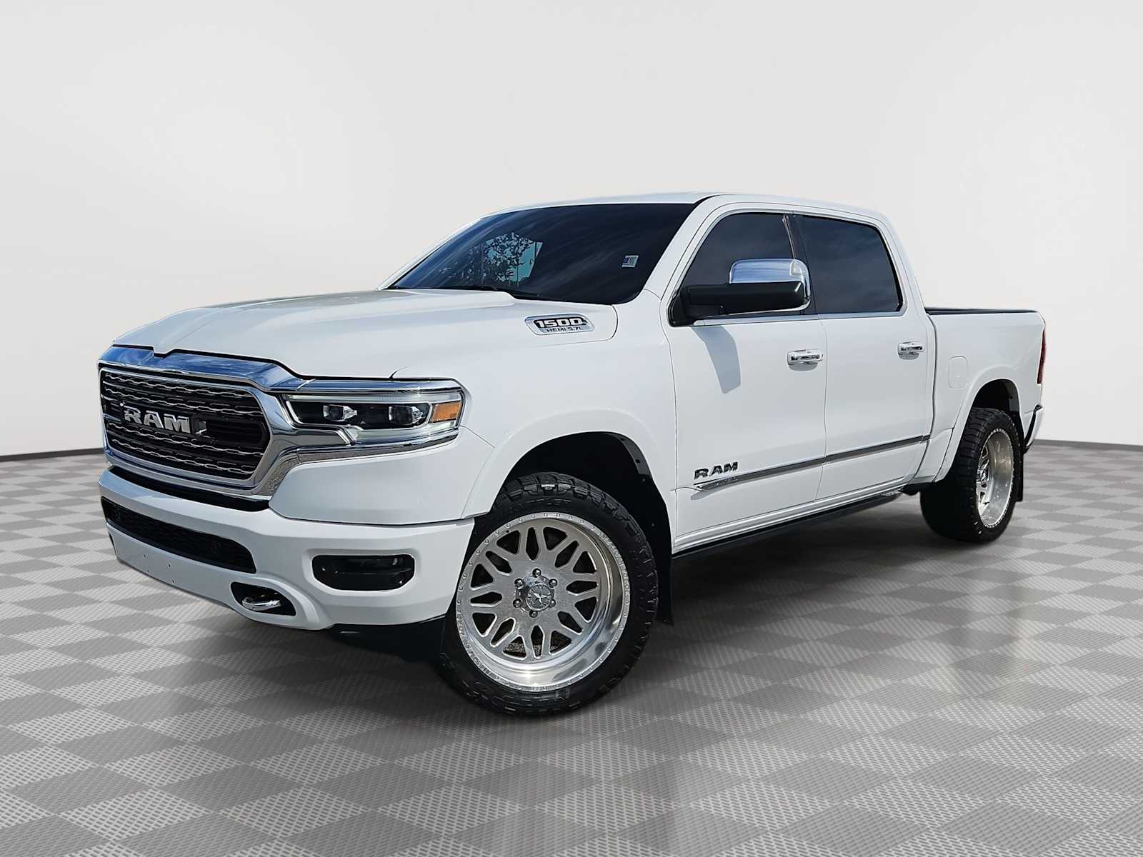 Thumbnail: 2020 RAM 1500 - 1