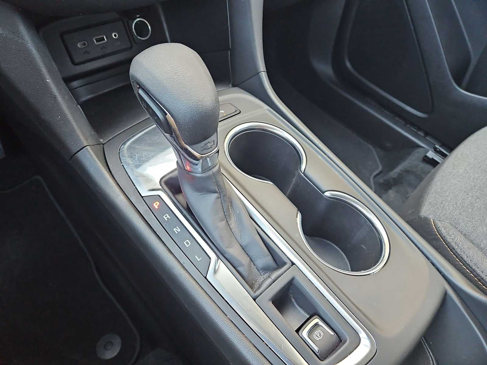 Thumbnail: 2024 Chevrolet Equinox - 32