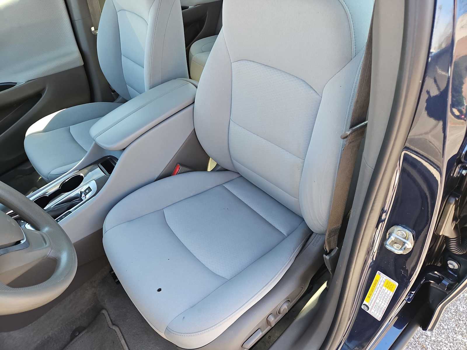 Thumbnail: 2022 Chevrolet Malibu - 17