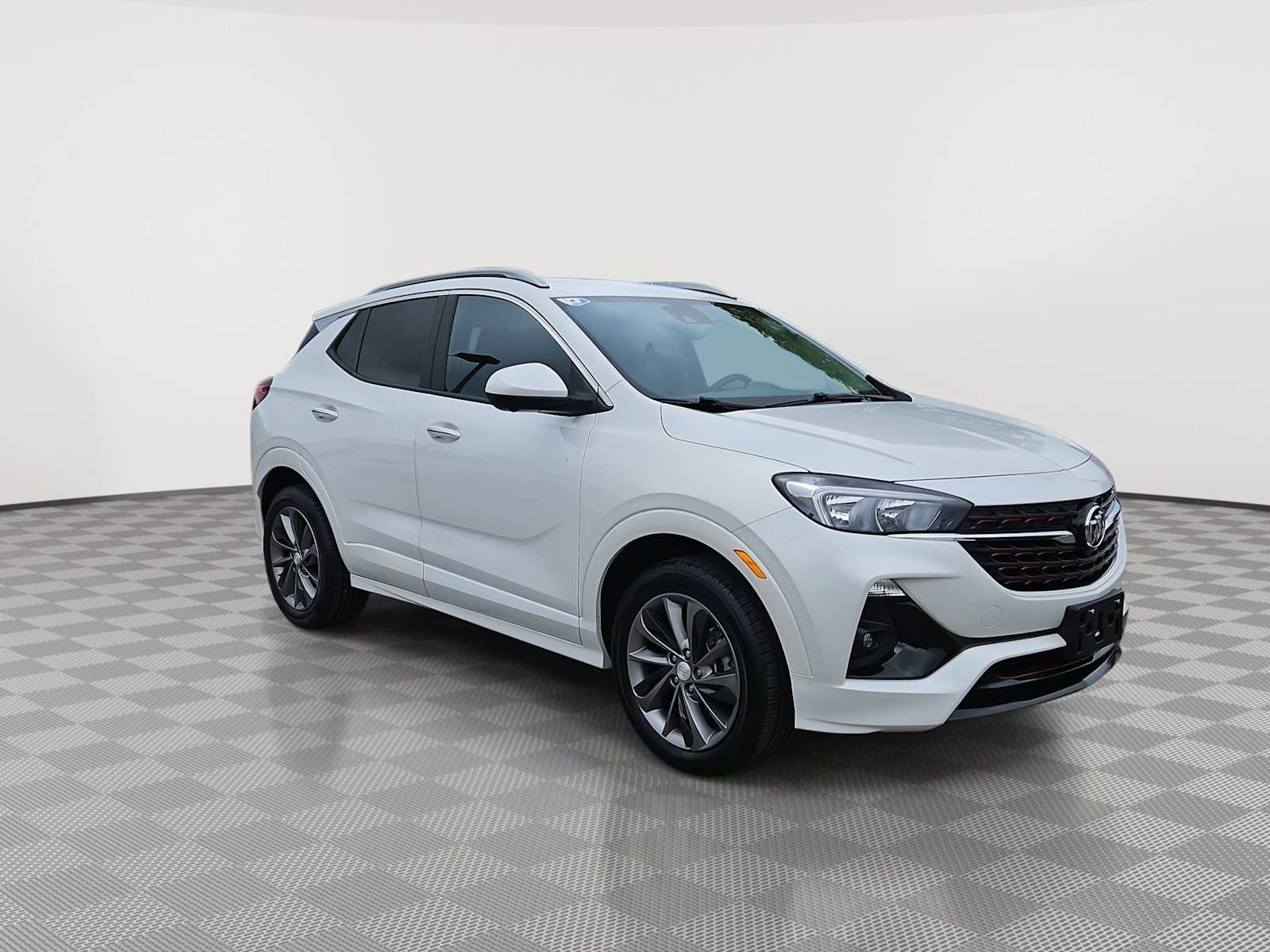 Thumbnail: 2022 Buick Encore GX - 2