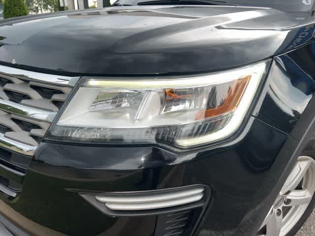 Thumbnail: 2018 Ford Explorer - 8