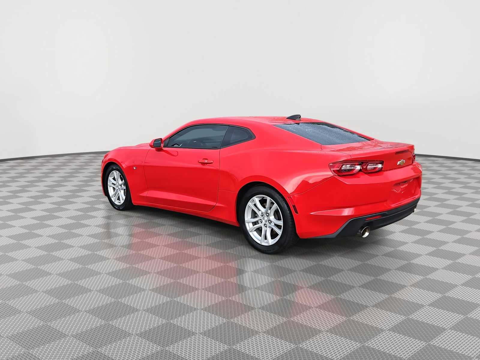 Thumbnail: 2021 Chevrolet Camaro - 6