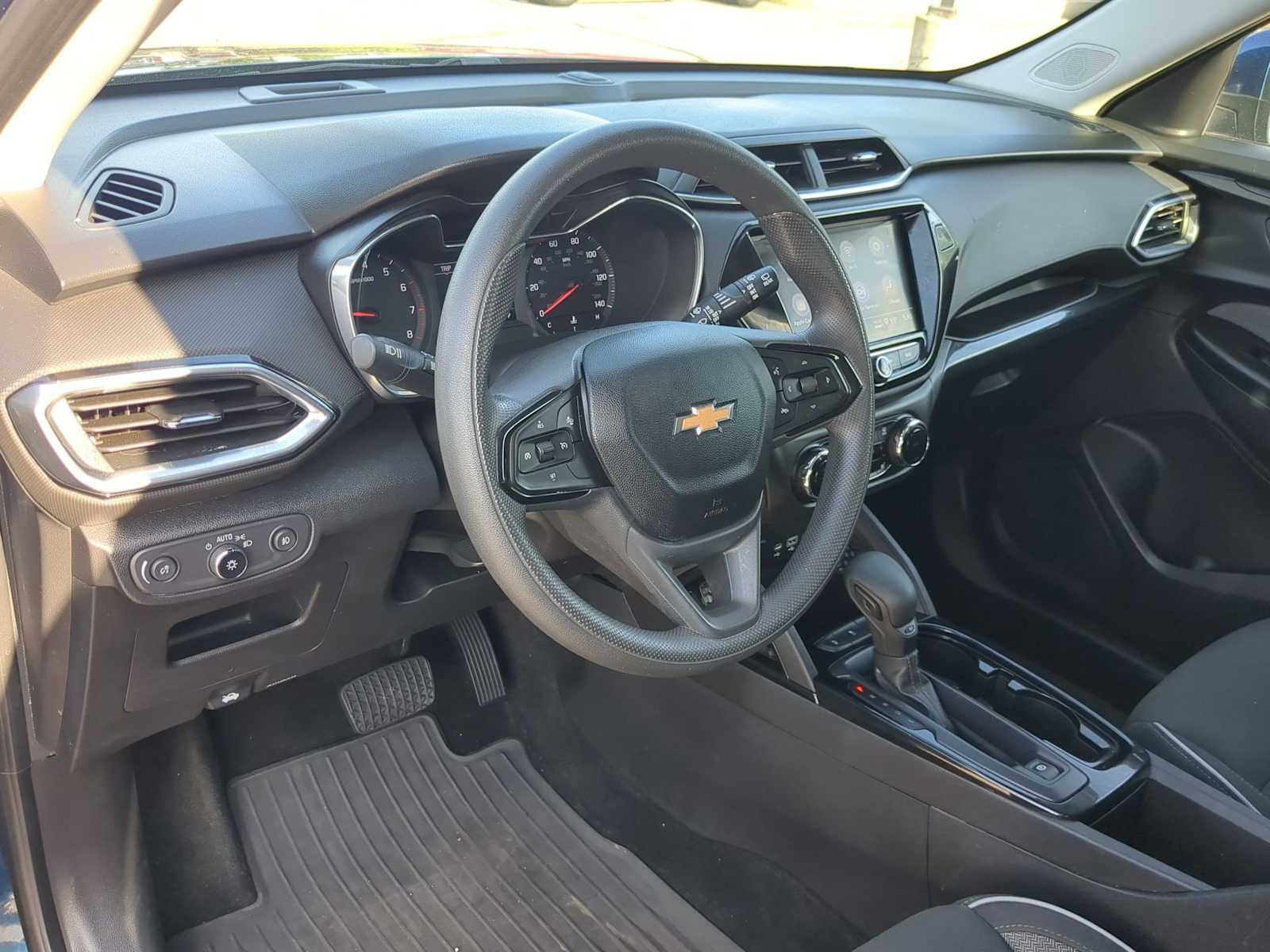 Thumbnail: 2021 Chevrolet TrailBlazer - 10