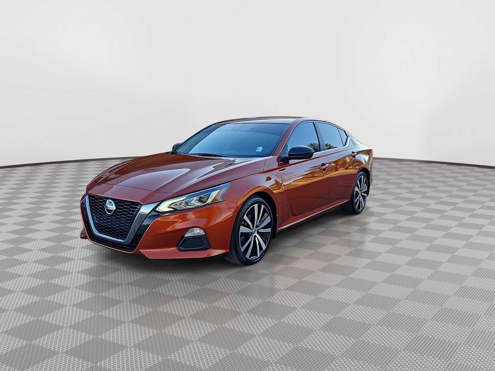 Thumbnail: 2022 Nissan Altima - 4