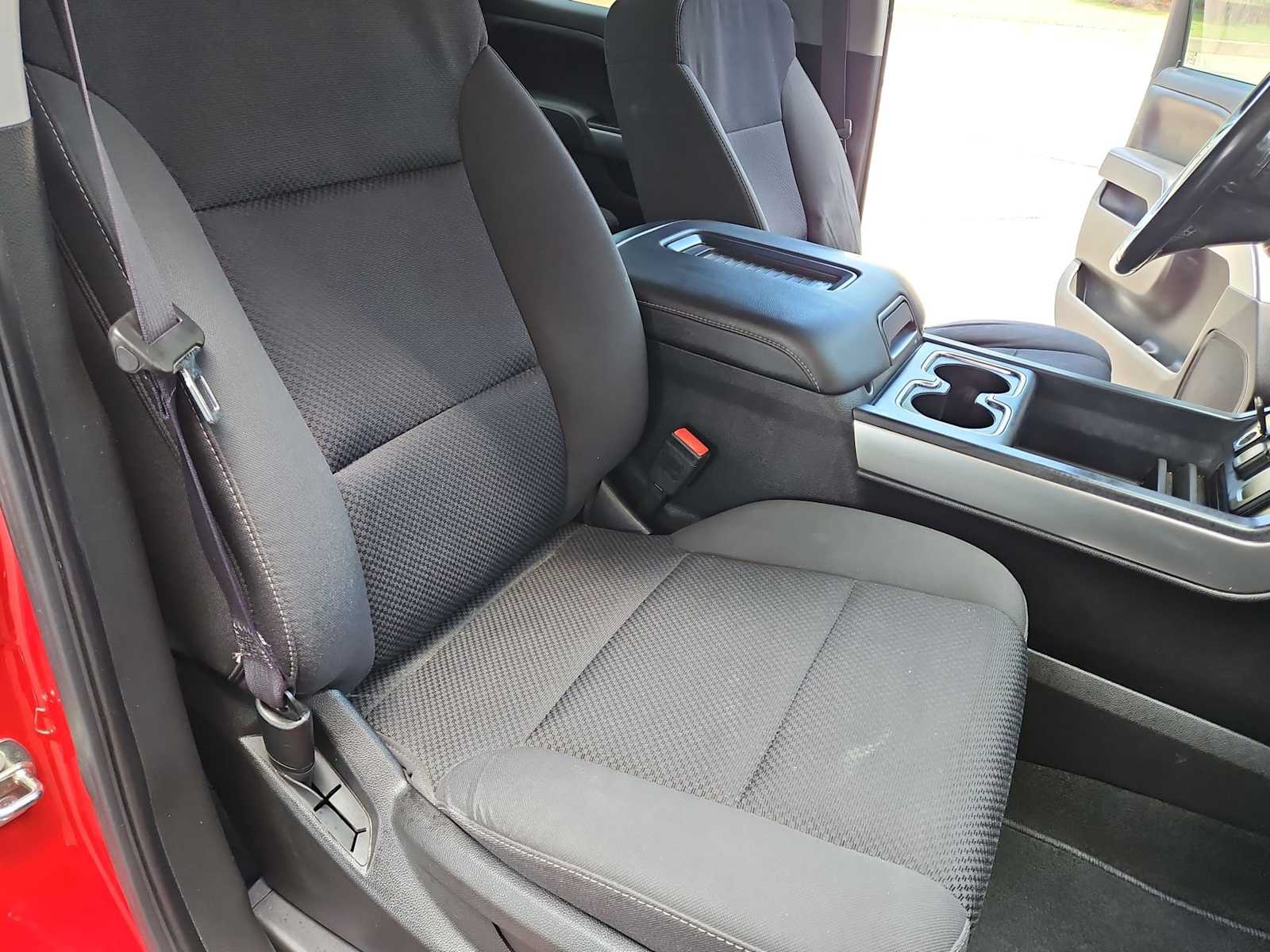 Thumbnail: 2016 Chevrolet Silverado 1500 - 40