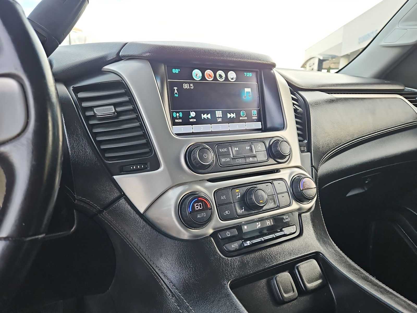 Thumbnail: 2018 GMC Yukon XL - 27