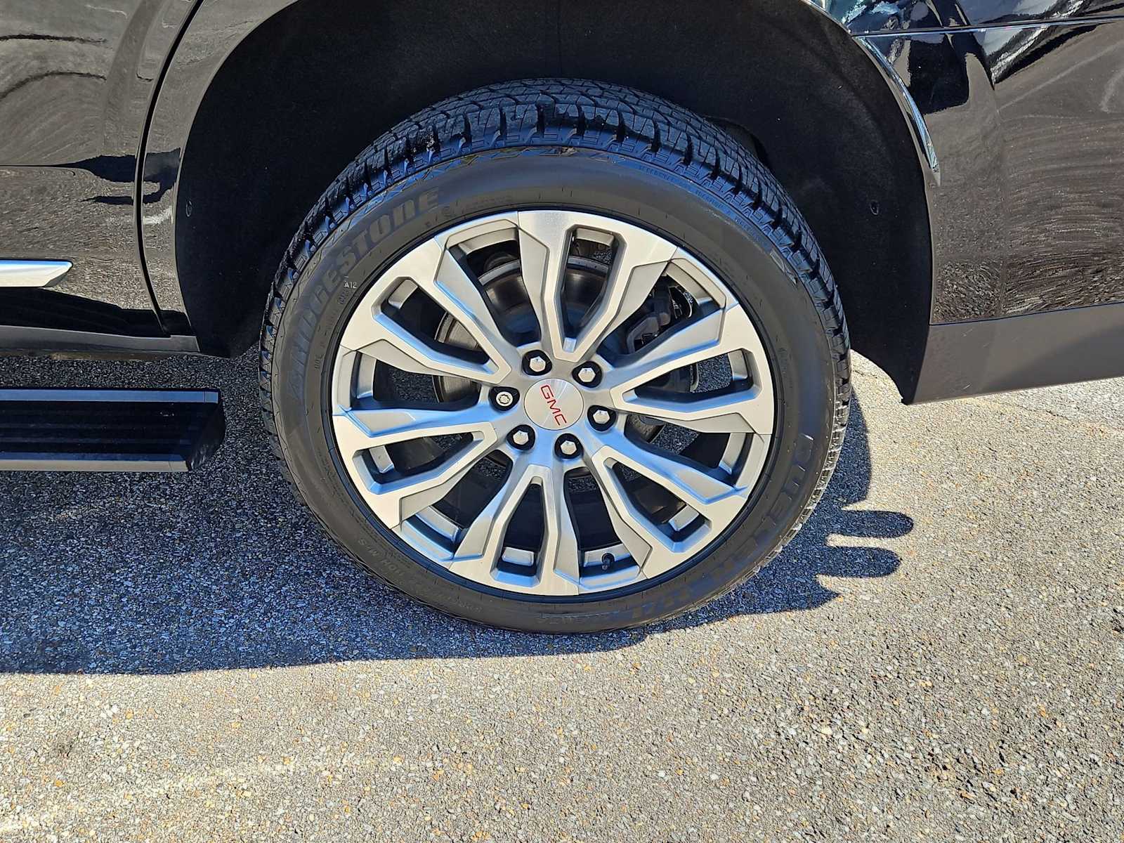 Thumbnail: 2021 GMC Yukon - 14